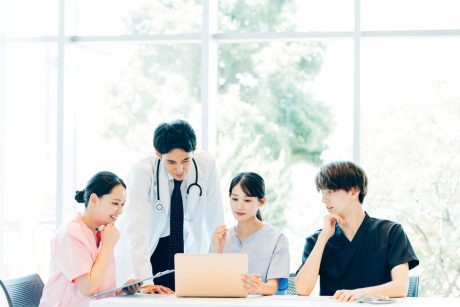 【後編】学会での医療者アンケートから見えた現場におけるアピアランスケアの課題とニーズ | セミナー・イベント