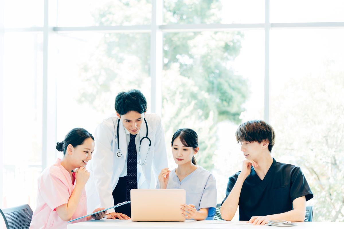 【後編】学会での医療者アンケートから見えた現場におけるアピアランスケアの課題とニーズ