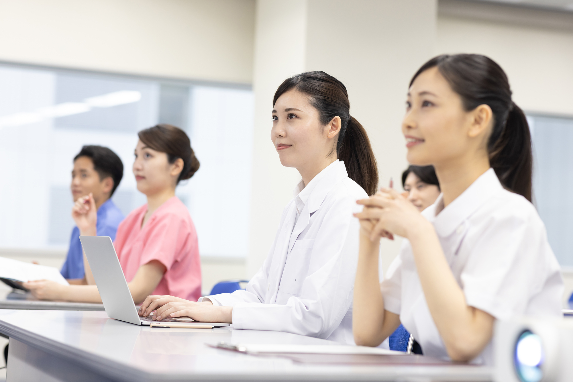 新人さんに見せたい！アピアランスケアの基本が学べる動画